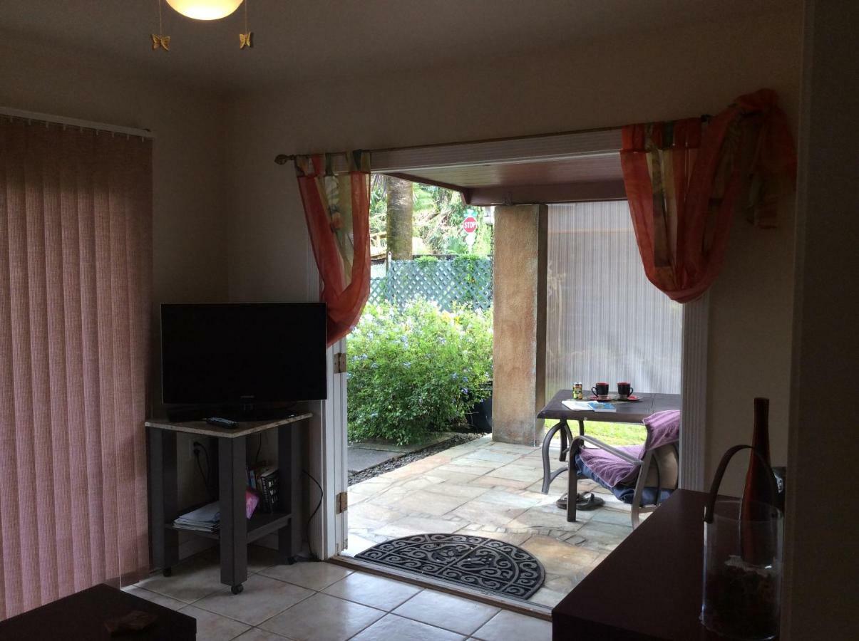 Mediteranean Style Ohana Rental / Garden Bungalow In Pahoa Honolulu Landing Ngoại thất bức ảnh